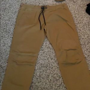 Men’s tan express joggers